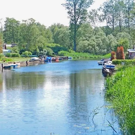 Hausboot In Am Barther Bodden * Barth